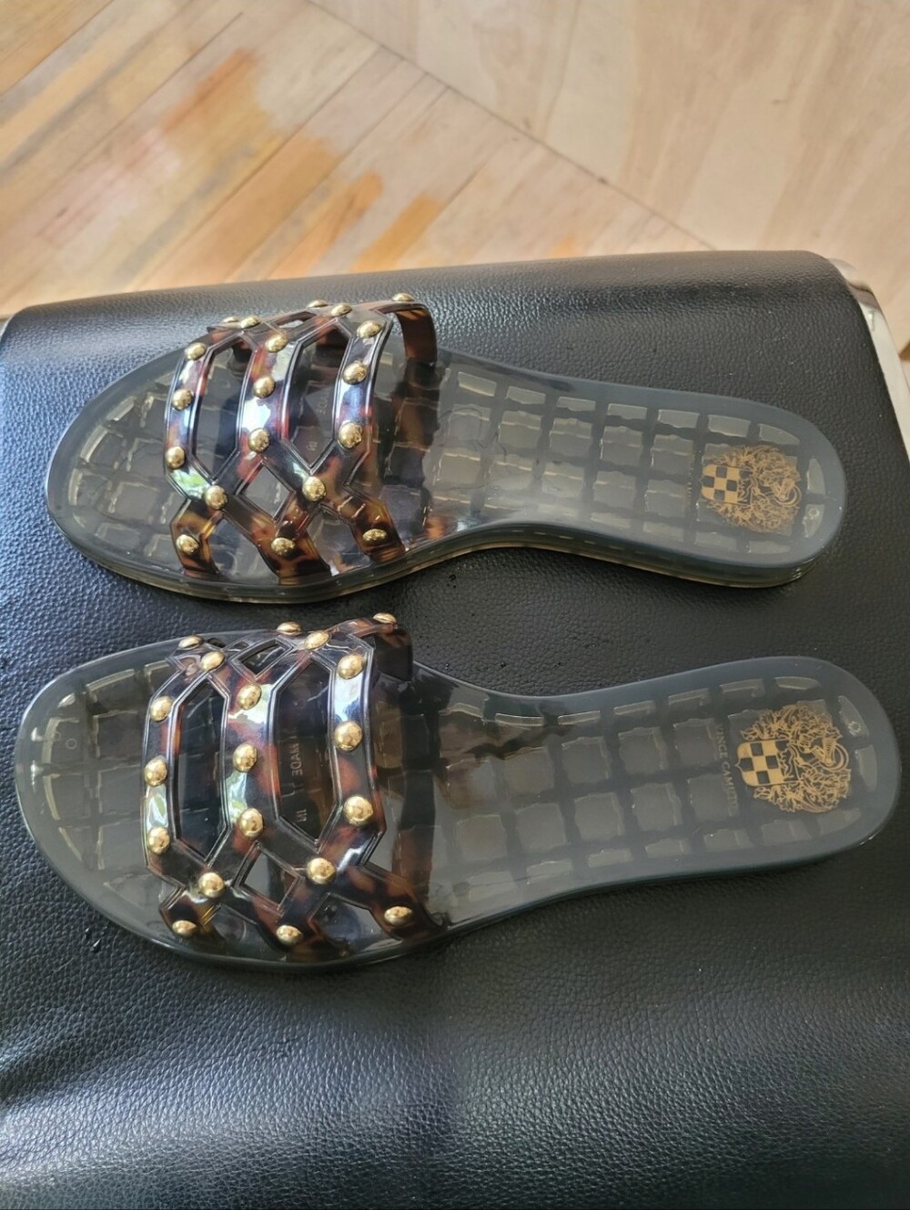New Vince Camuto Carron Jelly Sandals,Tortoiseshell Gold Studded Slide,10